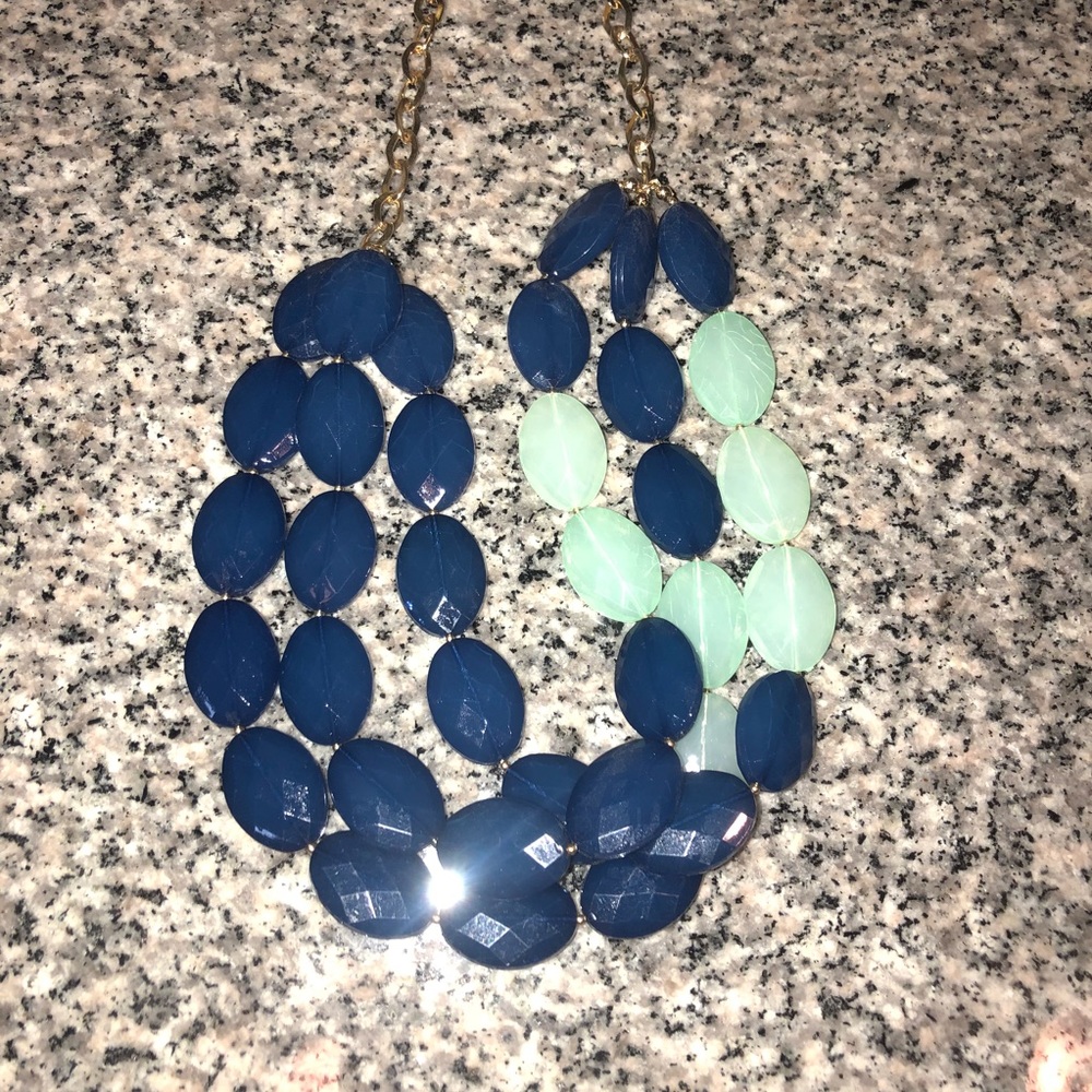 Boutique necklace